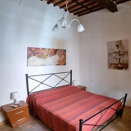 شقة Onda Blu - Bilocale Con Aria Condizionata A Due Passi Dal Castello E Dal Torrione E Rivellino بيومبينوا المظهر الخارجي الصورة