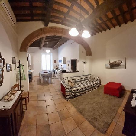 شقة Onda Blu - Bilocale Con Aria Condizionata A Due Passi Dal Castello E Dal Torrione E Rivellino بيومبينوا المظهر الخارجي الصورة