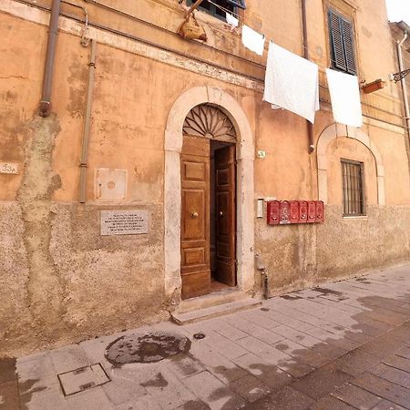 شقة Onda Blu - Bilocale Con Aria Condizionata A Due Passi Dal Castello E Dal Torrione E Rivellino بيومبينوا المظهر الخارجي الصورة